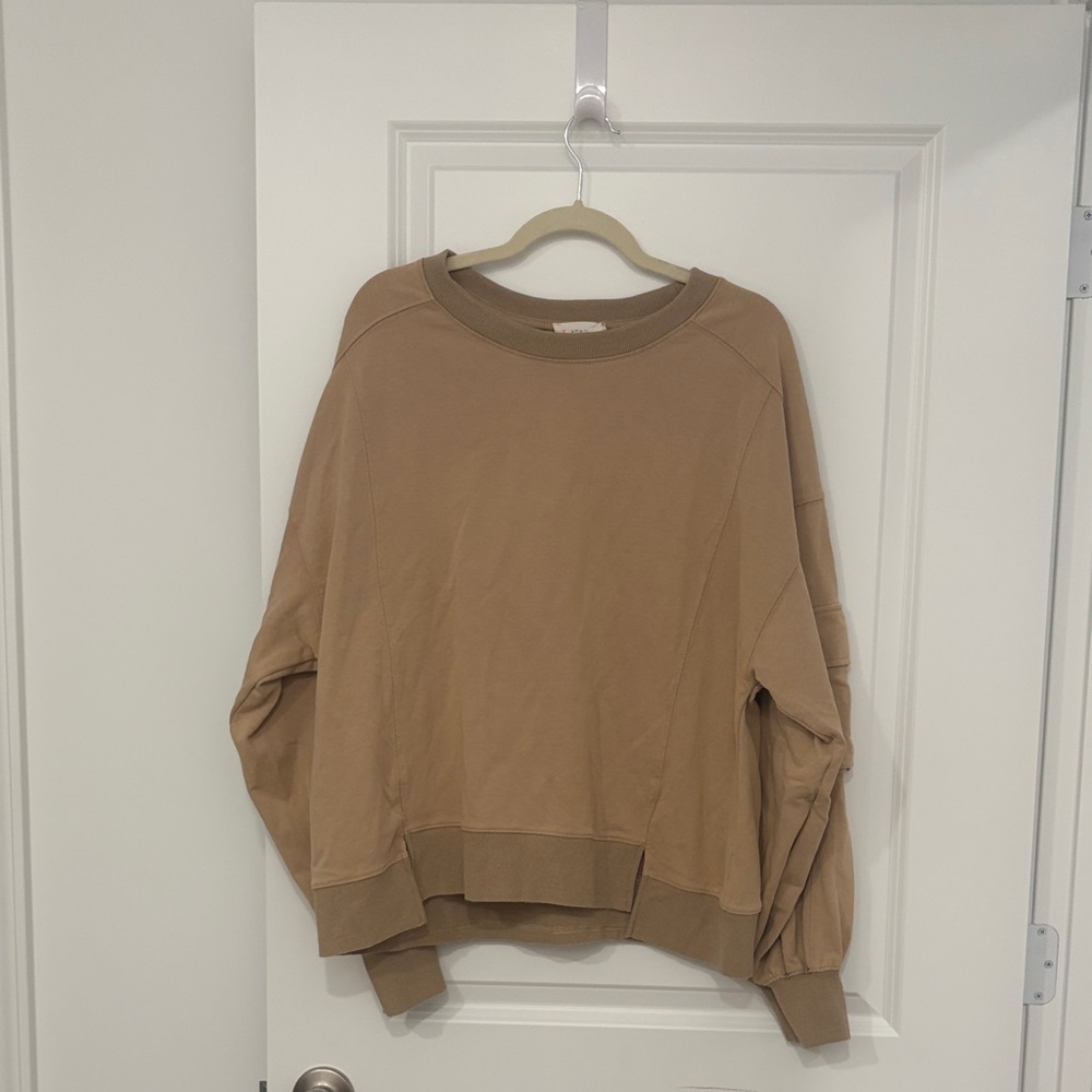 NWOT Fantastic Fawn Tan Pullover Set